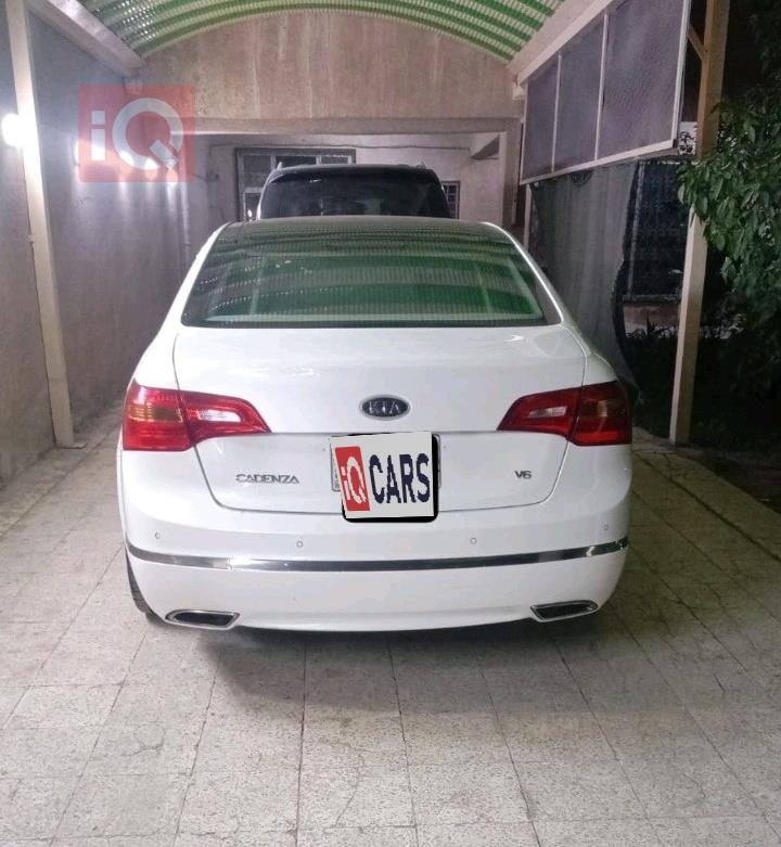 كيا كادينزا